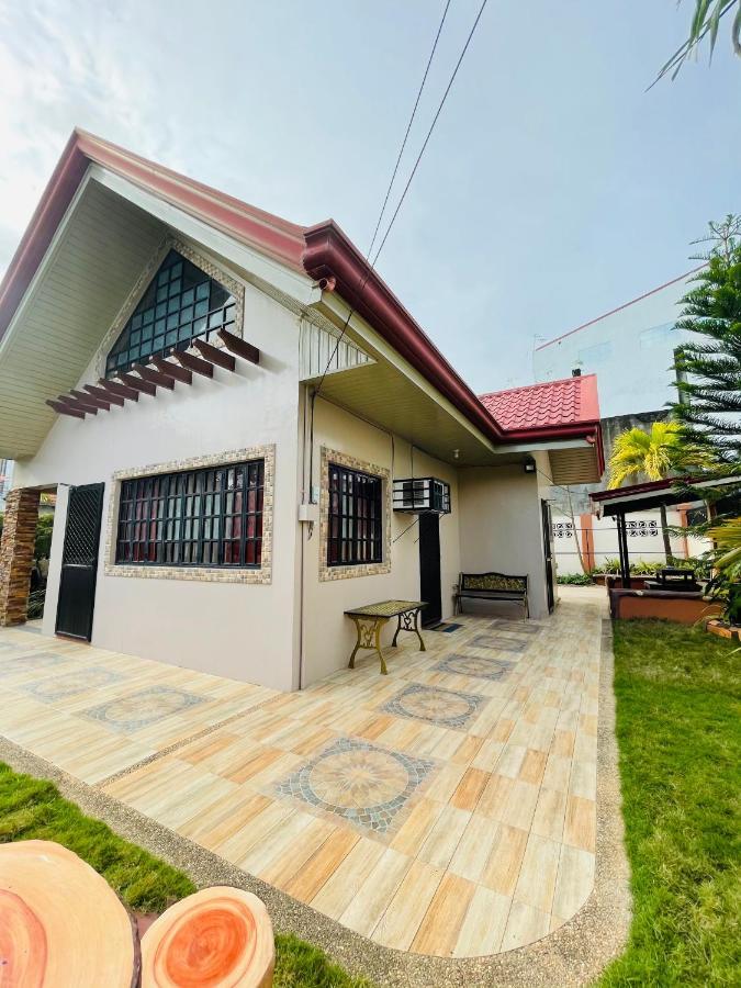 Resthouse Fully Airconditioned W/ Private Parking Villa Tuguegarao City Ngoại thất bức ảnh